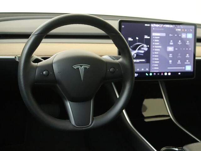 Tesla Model 3 Standard RWD Plus 60 kWh