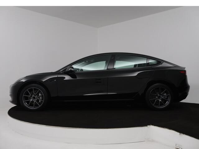 Tesla Model 3 Standard RWD Plus 60 kWh | Panoramadak | Leder | Stuur & Stoelverwarming |