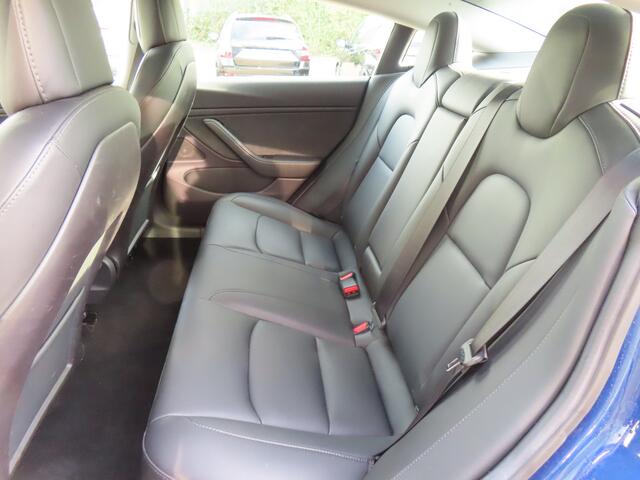 Tesla Model 3 Standard RWD Plus 60 kWh*Autopilot*Trekhaak*EXPORTPRIJS*