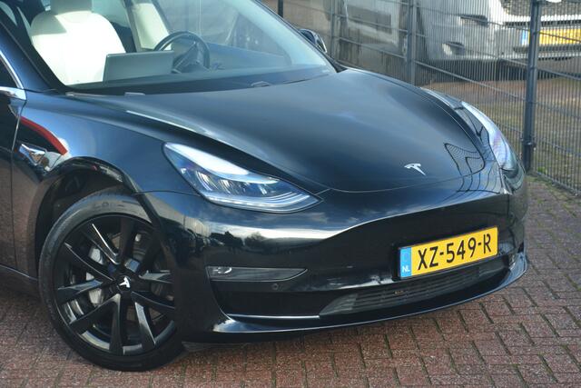 Tesla Model 3 Long Range AWD 75 kWh | Navigatie | DAB+ | Autopilot | Leer | NL auto!! |