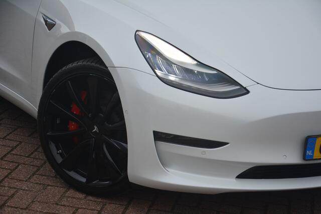 Tesla Model 3 Performance AWD 75 kWh | Autopilot | Leer | Navigatie | NL auto | 1e eigenaar!! |