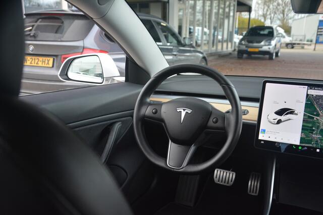 Tesla Model 3 Performance AWD 75 kWh | Autopilot | Leer | Navigatie | NL auto | 1e eigenaar!! |