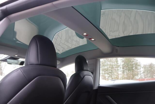 Tesla Model 3 Long Range AWD 75 kWh 85,8% SOH, Autopilot computer 2.5, Cruise control, 360 Camera, Panoramadak,