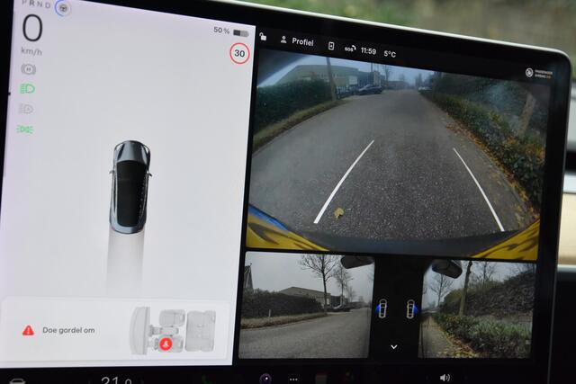 Tesla Model 3 Standard RWD Plus 60 kWh | AUTO PILOT | 360 CAMERA