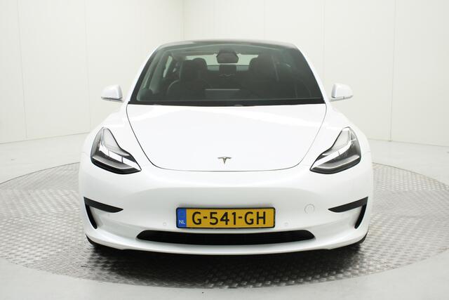 Tesla Model 3 Standard RWD Plus 60 kWh | Autopilot | Panoramadak | NL auto | Navigatie Fullmap