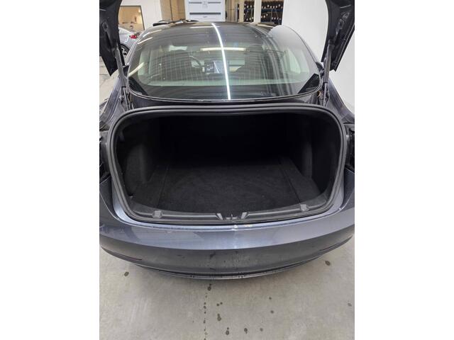 Tesla Model 3 Standard RWD Plus 60 kWh 19'' Velgen, ¤ 16.500,00 netto Wordt verwacht