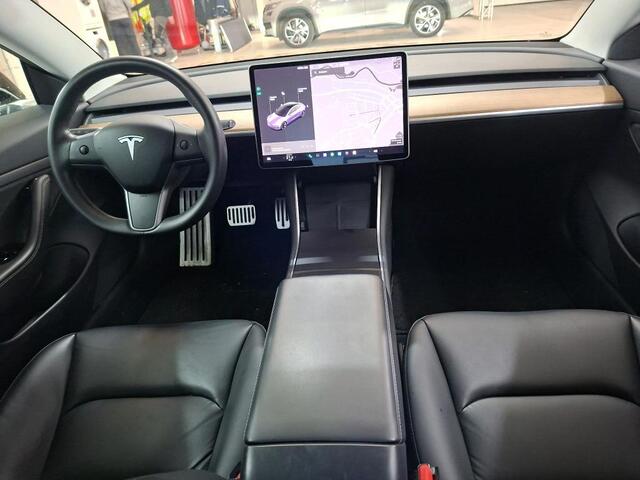 Tesla Model 3 Standard RWD Plus 60 kWh NL-AUTO | LEDER | PANO |