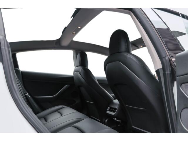 Tesla Model 3 Standard RWD Plus Warmtepomp l Pano l Leder Zwart
