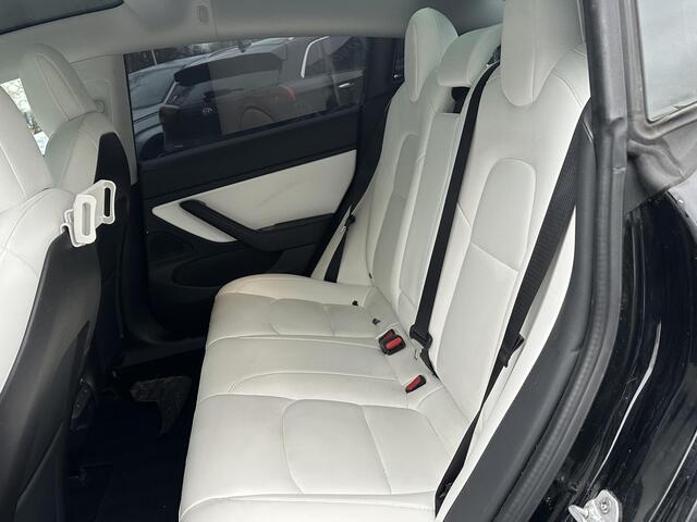 Tesla Model 3 Performance AWD 75 kWh VERWACHT | 20 inch velgen (als nieuw) | Zeer nette staat | Rijklaar geleverd incl. 12 mnd Bovag-garantie | Tesla fabrieksgarantie op de hoogvolt accu t/m 13-12-2027 of 192.000 km