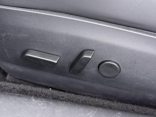 Tesla Model 3 SR Plus 325PK Lmv 18" AutoPilot FSD Leder Pano-dak Adaptive-Cruise Camera's Elektr.-Stuur+Stoelen+Spiegels+Geheugen+Easy-Entry+Verwarmde stoelen Park assistent Pdc WIFI Lane-Assist Speed-Assist Navi LED Comfortstoelen ACC DAB Voorverwarmen interieur via A