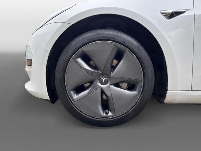 Tesla Model 3 Standard RWD Plus 60 kWh UNIEK MET TREKHAAK !!