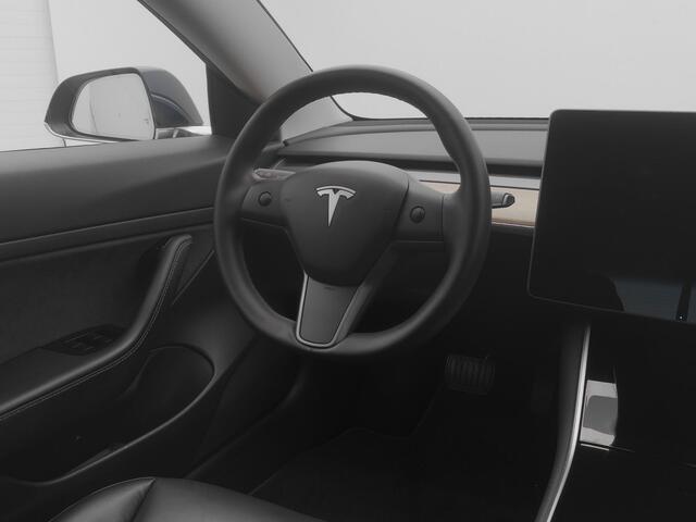 Tesla Model 3 Standard RWD Plus 60 kWh | PANO | AUTOPILOT | CAMERA | ADAPTIVE | STOELVERW.
