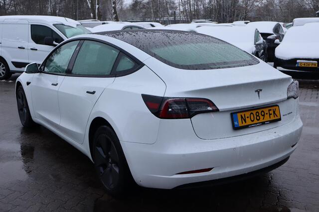 Tesla Model 3 Long Range AWD 75 kWh 93,3% SOH, BTW Auto, FSD (mogelijkheid voor Full Self-Driving), Warmtepomp, 360 Camera, BTW Auto