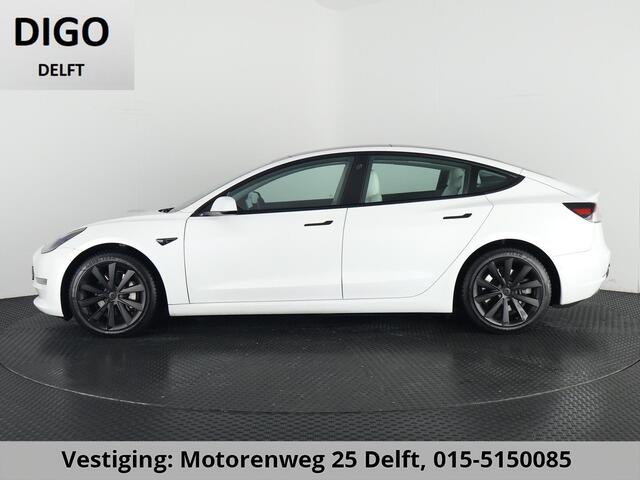 Tesla Model 3 LONGRANGE AWD 1e EIG ACCU SOD 92% ! GARANTIE 2031* RANGE TOT 592 KM WLTP !!! BIJNA 2021 .TREKHAAK . PANORAMA DAK . VOOR & ACHTERSTOELEN VERWARMD . KEYLESS