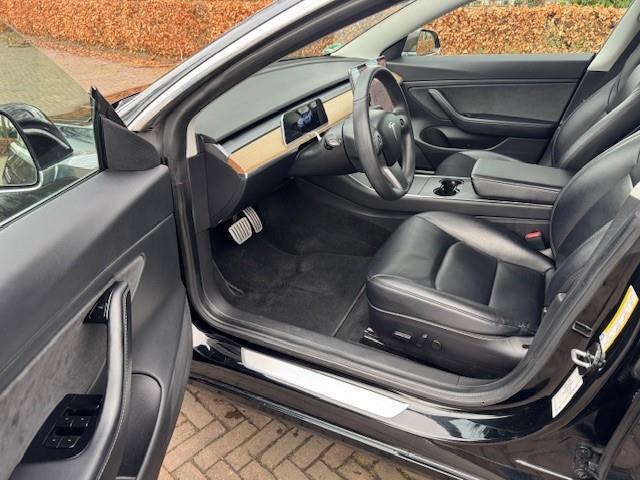 Tesla Model 3 PERFORMANCE AWD 462PK 75KWH SOH 89.5%/TREKHAAK/PANO/FABRIEKSGARANTIE