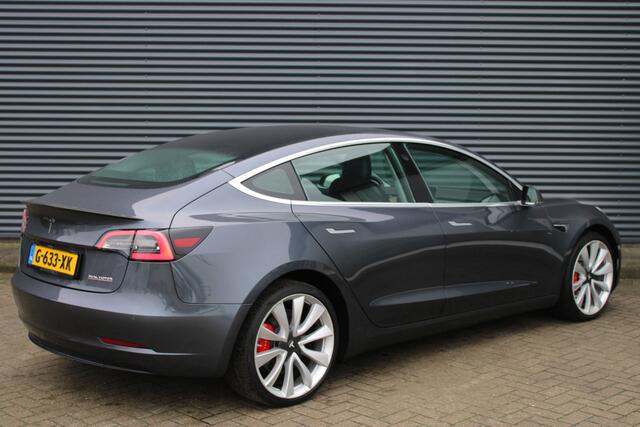 Tesla Model 3 Performance AWD 75 kWh Panoramadak Auto-Pilot Carbon