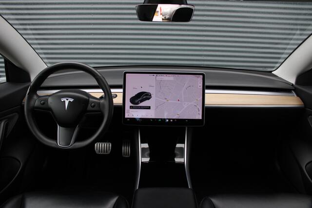 Tesla Model 3 Performance AWD 75 kWh Panoramadak Auto-Pilot Carbon