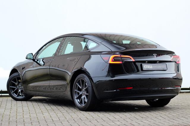 Tesla Model 3 Standard RWD Plus 60 kWh | BTW | Autopilot | ACC | Blindspot | Stuurwielverwarming