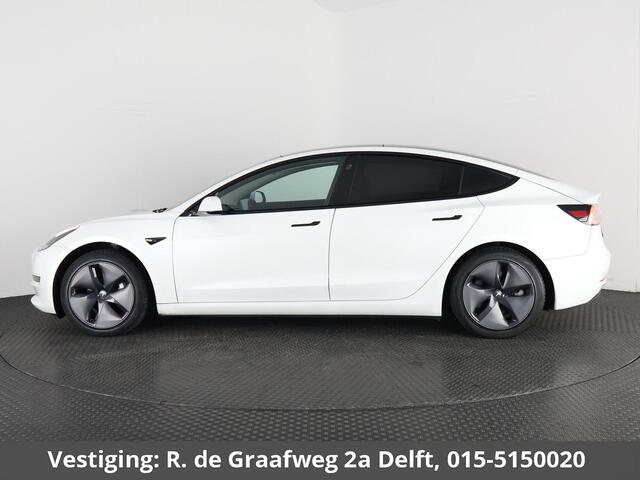 Tesla Model 3 Standard RWD Plus 60 kWh | Navigatie | Panoramadak | Leder |