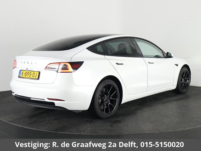 Tesla Model 3 Sport RWD Plus 60 kWh 238 PK! | SOH 88% | Navigatie | Panoramadak | Camera |