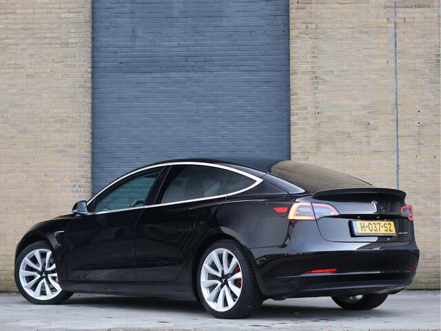 Tesla Model 3 Long Range AWD 75 kWh | Autopilot | Org. NL | Dual Motor |