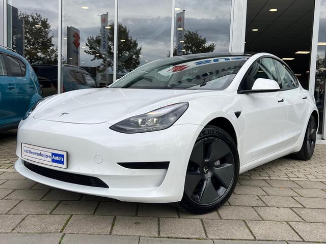 Tesla Model 3 Standard RWD Plus | | Camera | Keyless | Info Jeroen: 0492-588 980
