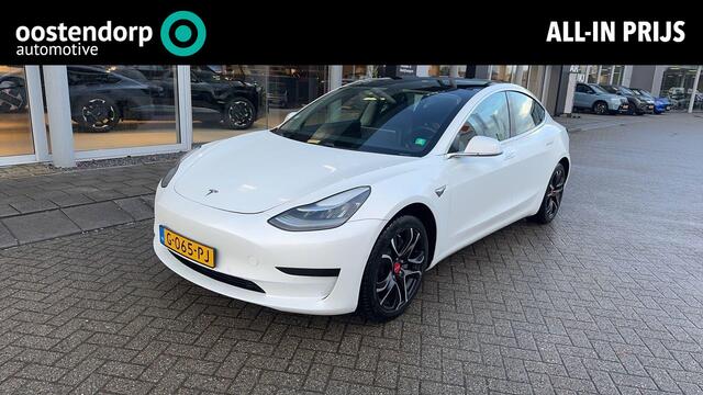 Tesla Model 3 Standard RWD Plus 60 kWh .