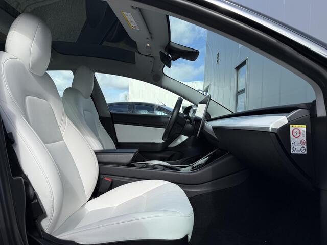 Tesla Model 3 Long Range AWD 75 kWh Automaat FSD Autopilot Panodak Leder Stoel- Achterbankverwarming Camera