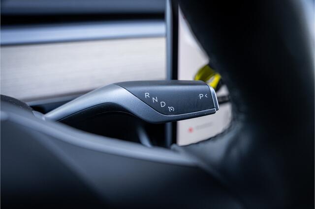 Tesla Model 3 Standard RWD Plus 60 kWh ** Autopilot ** Trekhaak