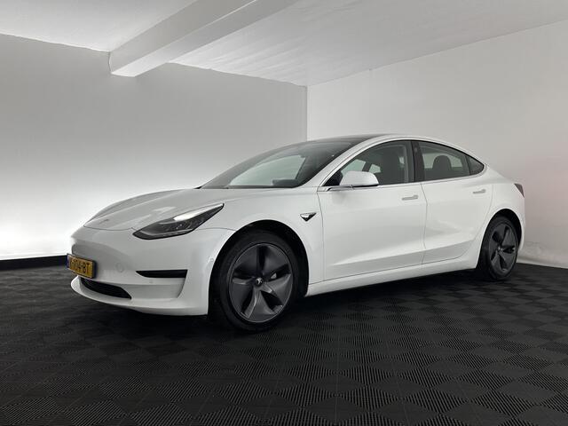 Tesla Model 3 Standard RWD Plus 60 kWh [ 3-Fase ] {SOH-97%} (INCL.BTW) Aut. *PANO | AUTO-PILOT | LEATHER | KEYLESS | FULL-LED | MEMORY-PACK | TOP-VIEW | DAB | CARPLAY | DIGI-COCKPIT | LANE-ASSIST | COMFORT-SEATS | 18"ALU*