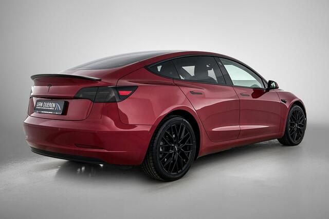 Tesla Model 3 Long Range AWD 75 kWh 19", Panorama, Leder
