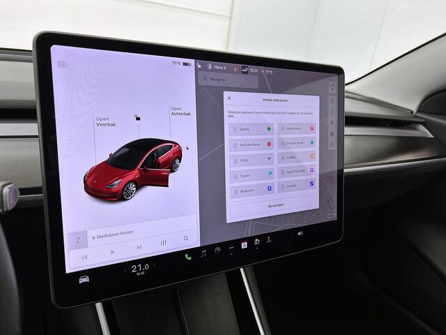 Tesla Model 3 Long Range AWD 75 kWh 19", Panorama, Leder