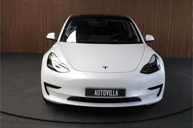 Tesla Model 3 RWD ACC Autopilot Stuurverwarm. PDC Leer Navi Panoramadak 360° Elektr. achterklep Stoelverwarming voor & achter Climate voor & achter LM velgen