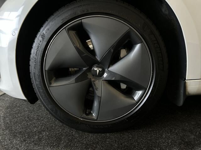 Tesla Model 3 Standard RWD Plus 60 kWh Soh (batterijcheck) Waarde 89,8 %