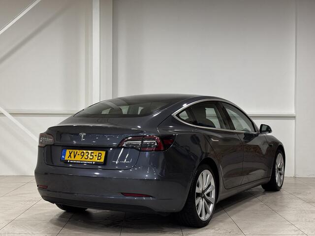 Tesla Model 3 Long Range AWD 75 kWh | 19 inch Lichtmetalen velgen | Autopilot | SOH 81% |