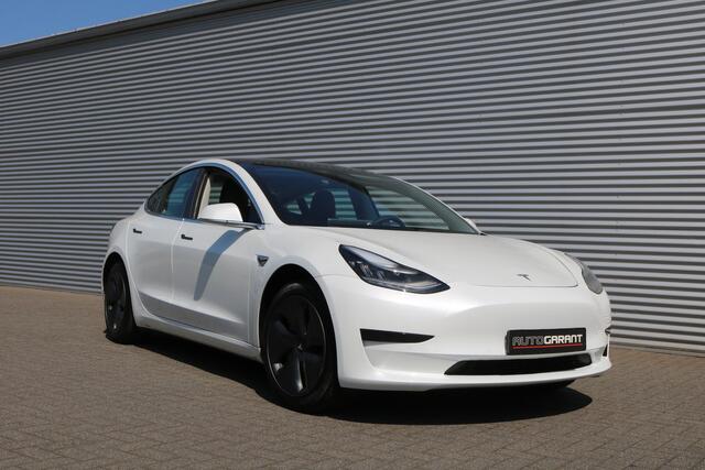 Tesla Model 3 Standard RWD Plus 60 kWh (149.569Km NAP Pano Navi Sportleder Autopilot Camera 18InchLMV)