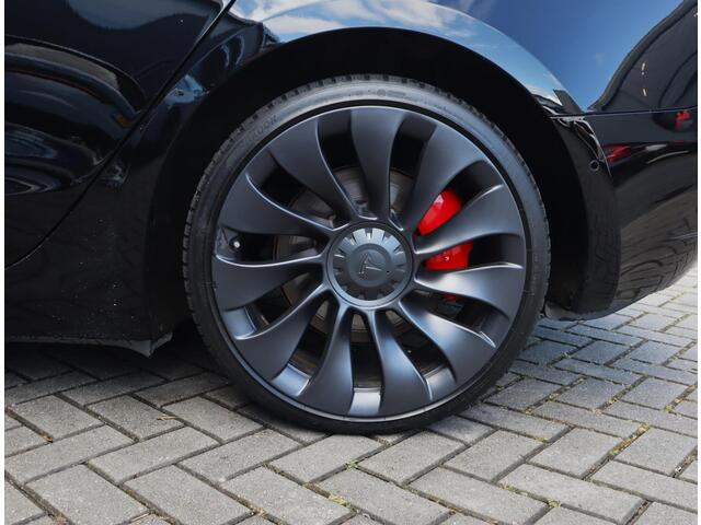 Tesla Model 3 Long Range AWD 75 kWh | 87.6% SOH | Pano | Stuur, stoel en achterbankverwarming