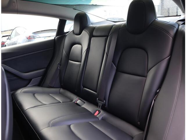 Tesla Model 3 Long Range AWD 75 kWh | 87.6% SOH | Pano | Stuur, stoel en achterbankverwarming