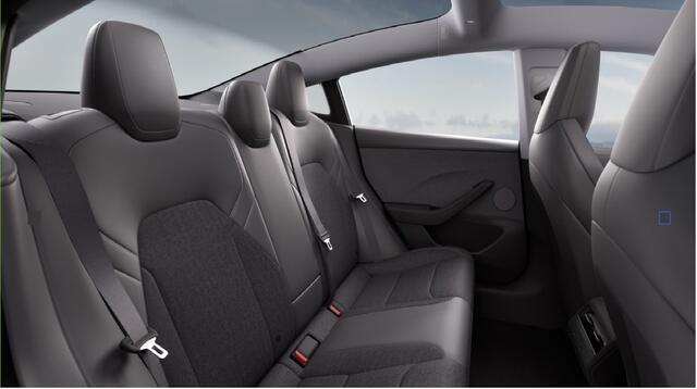 Tesla Model 3 Standard RWD 60 kWh * 458 KM * NIEUWE AUTO * DIRECT RIJDEN !!