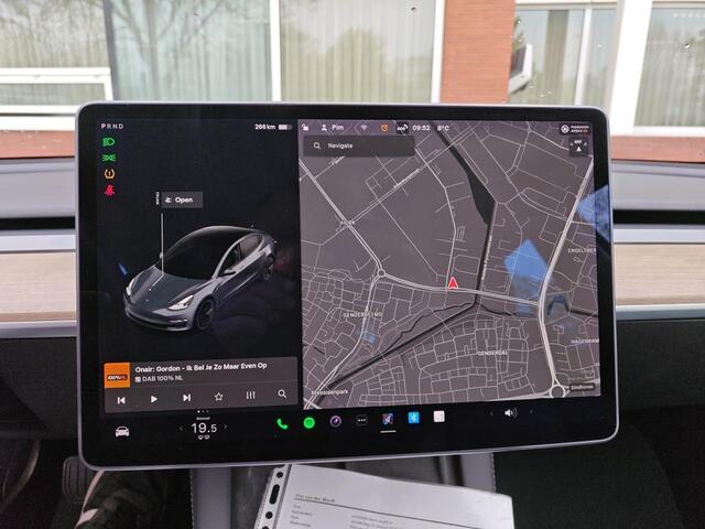 Tesla Model 3 Standard RWD Plus 60 kWh