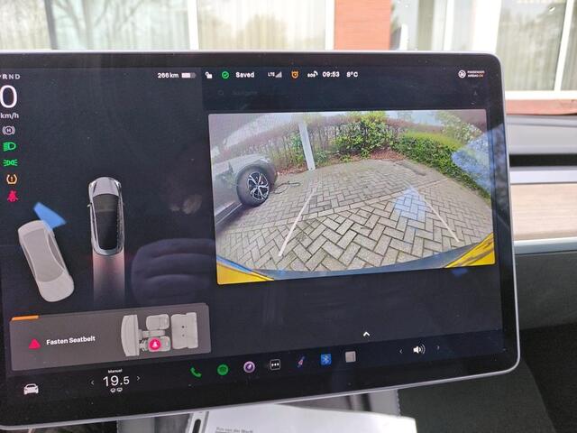 Tesla Model 3 Standard RWD Plus 60 kWh