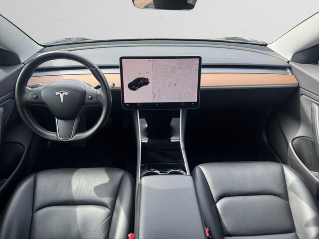 Tesla Model 3 Long Range AWD 75 kWh- SOH 89%, 2x Laadkabels, Performance Pakket, Blackline, Panoramadak