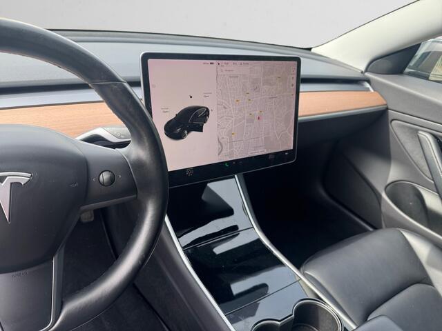 Tesla Model 3 Long Range AWD 75 kWh- SOH 89%, 2x Laadkabels, Performance Pakket, Blackline, Panoramadak