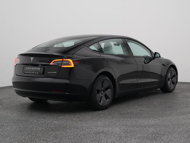 Tesla Model 3 Long Range AWD 75 kWh | PANO | CAMERA | ADAPTIVE | STOELVERW.