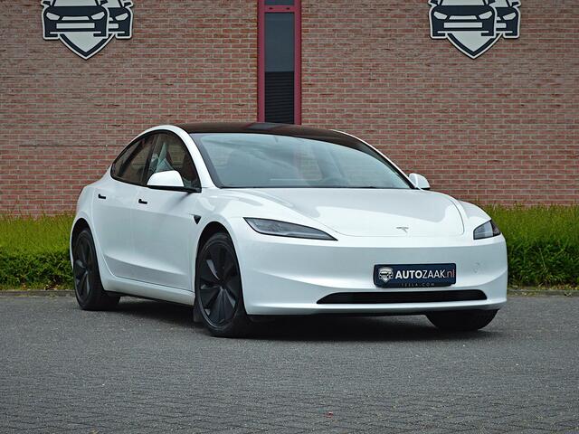 Tesla Model 3 Premium Long Range AWD | Trekhaak | SOH 94%