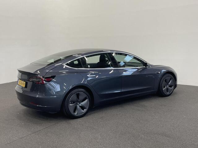 Tesla Model 3 Standard RWD Plus 60 kWh SOH 93% Airco ECC Navigatie Parkeersensoren Camera Adaptive Cruise Leder Panoramadak