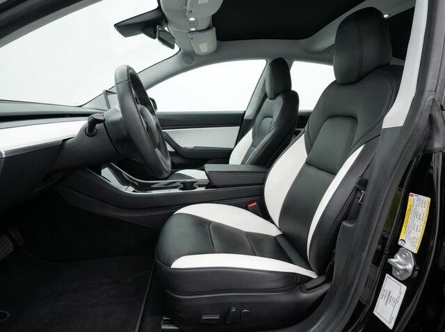 Tesla Model 3 Standerd RWD Plus 60 kWh Autopilot l Pano | Leder | Stoelverwarm