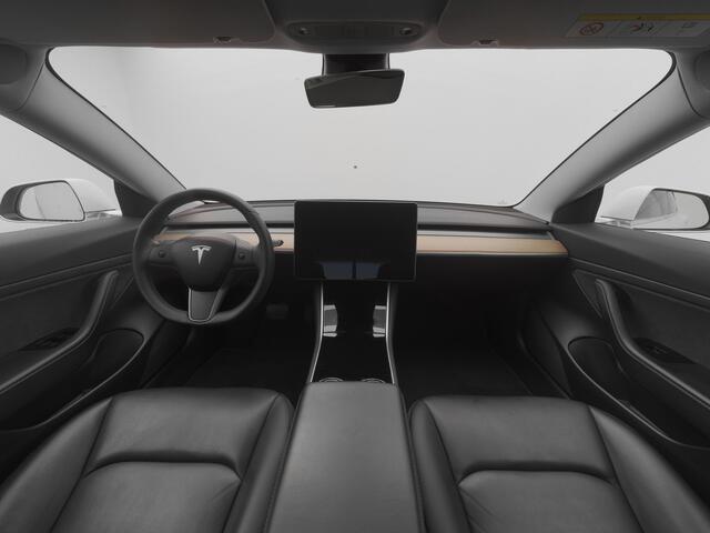 Tesla Model 3 Standard RWD Plus 60 kWh | PANO | CAMERA | STOELVERW.
