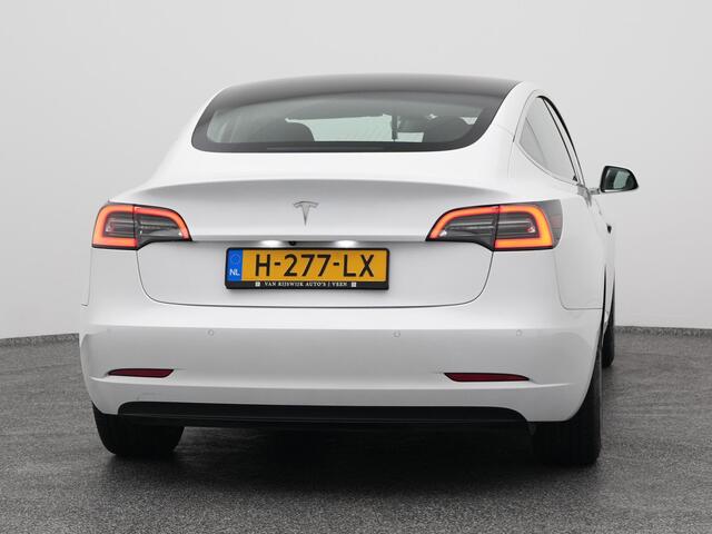 Tesla Model 3 Standard RWD Plus 60 kWh | PANO | CAMERA | STOELVERW.