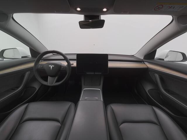 Tesla Model 3 Long Range AWD 75 kWh | PANO | CAMERA | AUTOPILOT | STOEL- EN STUURVERW.